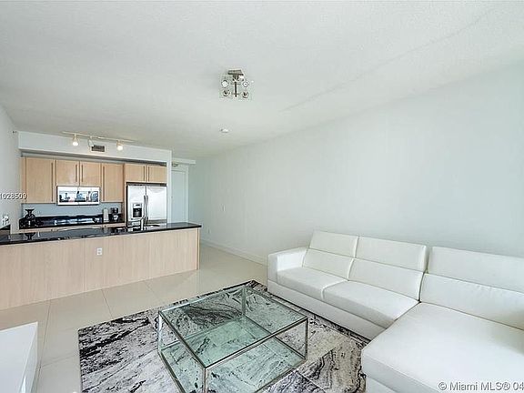 3rd image of 1111 SW 1st Ave APT 3218-N