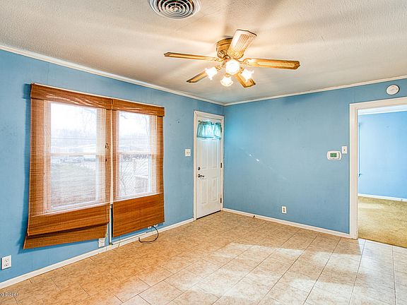 4th image of 1903 Herbert Ln