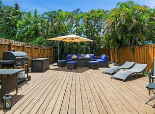 1323 NE 5th Ter #1323, Fort Lauderdale, FL 33304