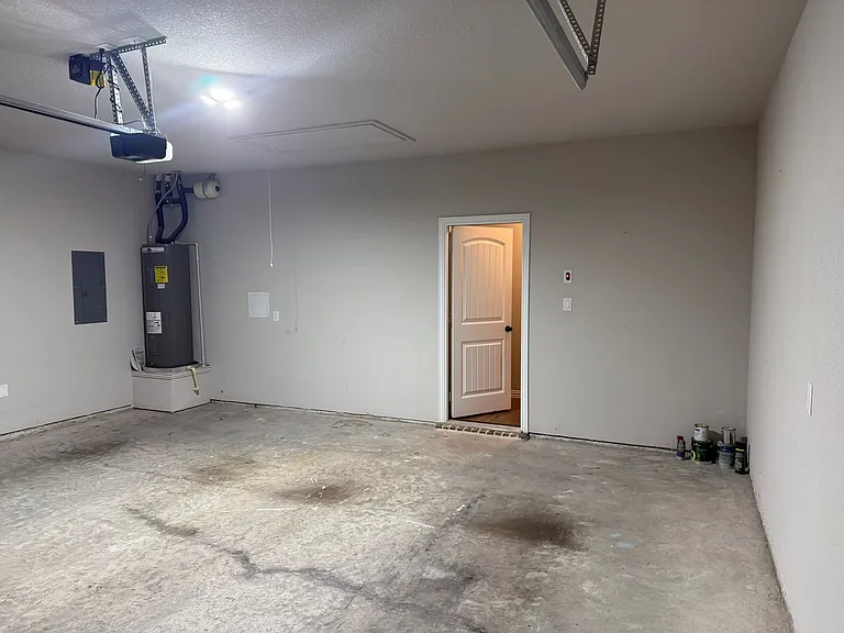 7608 Rothbury Dr — Photo 28