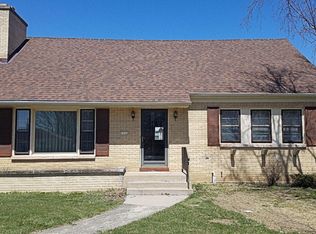 1306 Roseland Dr, Kewaskum, WI 53040