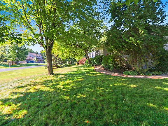 5th image of 5050 Redbud Ct