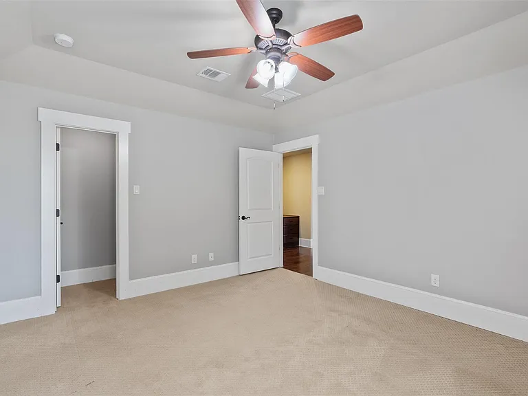 8417 Etienne Cv — Photo 25