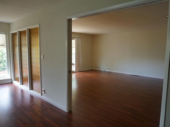 4th image of 10541 Observatory Dr