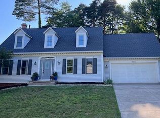 7356 Holzhauer Rd, Northfield, OH 44067