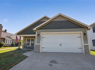 1141 S Main St, Ottawa, KS 66067