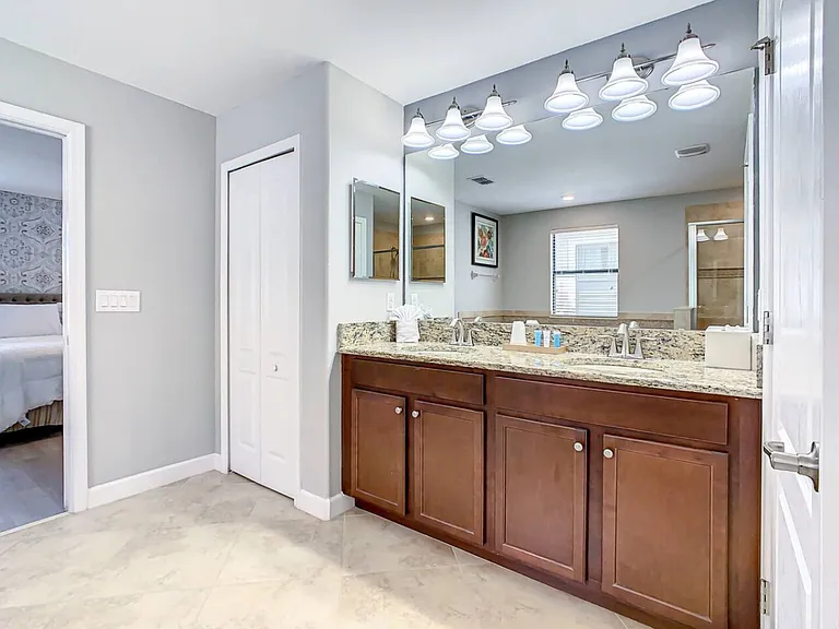 Rolling Fairway Dr — Photo 75