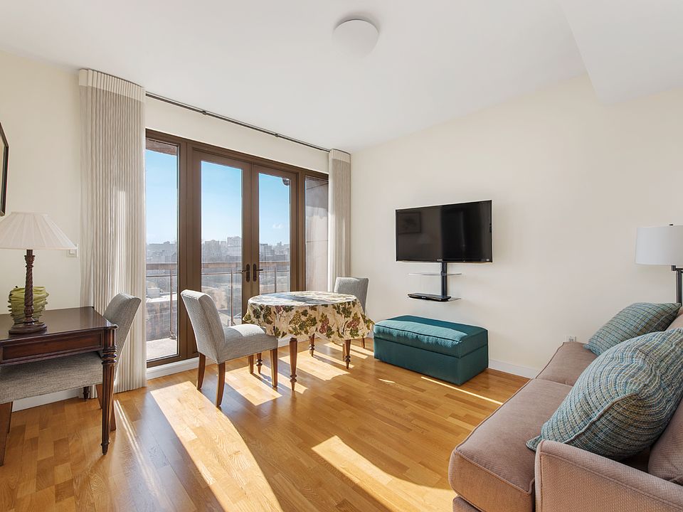 1st image of 500 4th Ave APT 6J