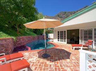3432 Standish Dr, Encino, CA 91436