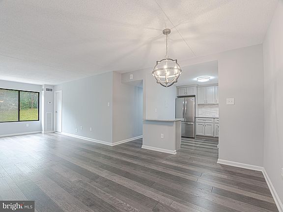 4th image of 6300 Stevenson Ave APT 215