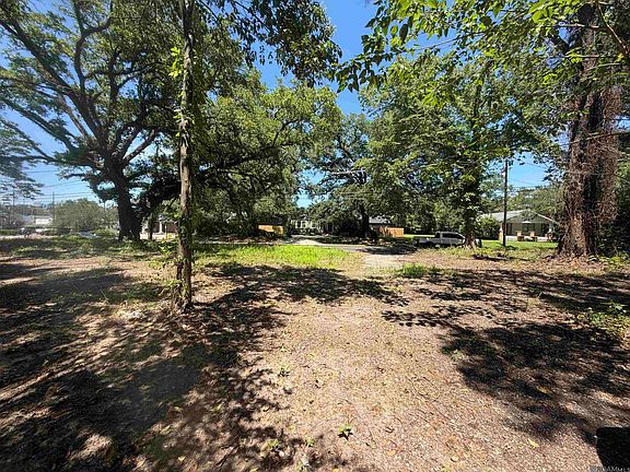3rd image of 5454 Highland Rd
