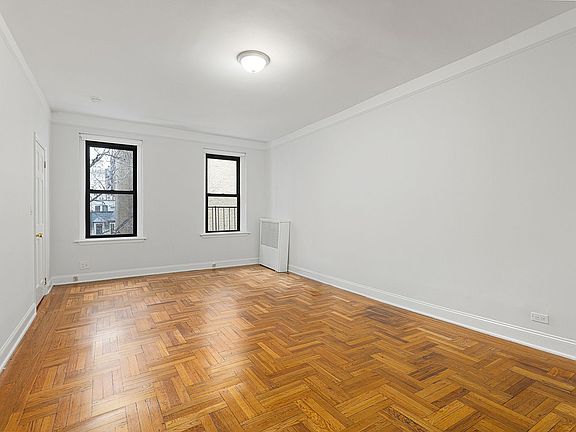 3rd image of 245 W 75th St APT 5F