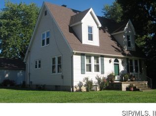 101 Union Hill Rd, Fairview Heights, IL 62208