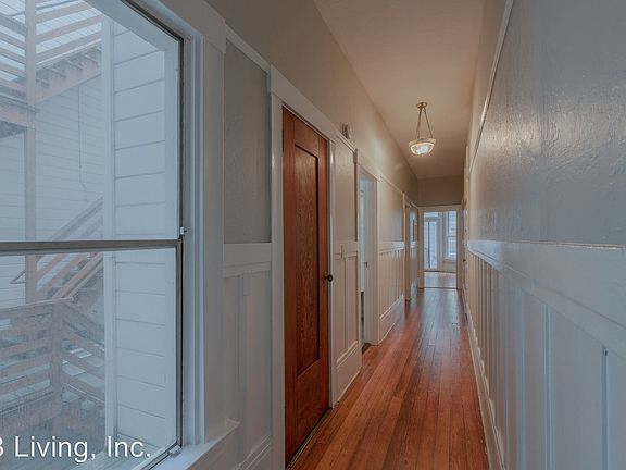 4th image of 508 Ashbury St APT 02