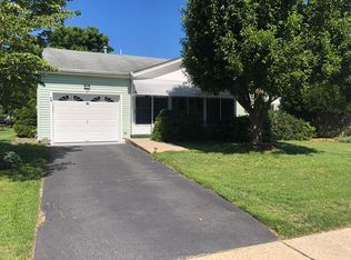 132 Georgetown Rd, Toms River, NJ 08757