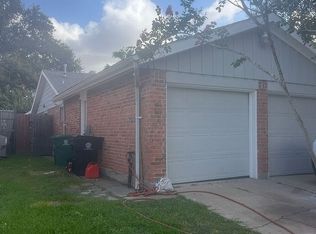 8918 Grape St, Houston, TX 77036