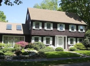 11 Hawthorne Rd, Swampscott, MA 01907