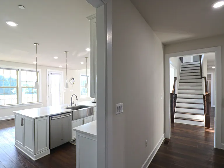 1040 Stepping Pl — Photo 33