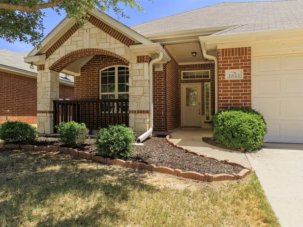 1521 Wickham Dr, Burleson, TX 76028