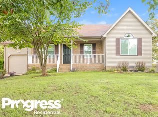 415 Country Village Dr, Smyrna, TN 37167
