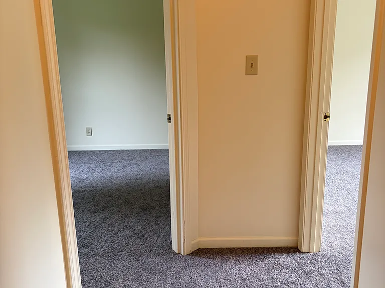 607 S 23rd St — Photo 5