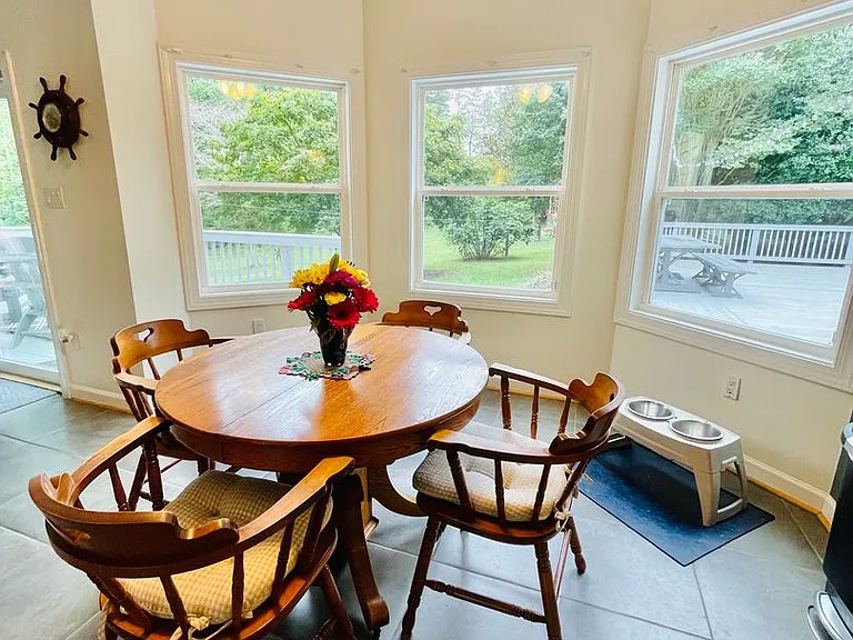 1474 Freeman Dr — Photo 9