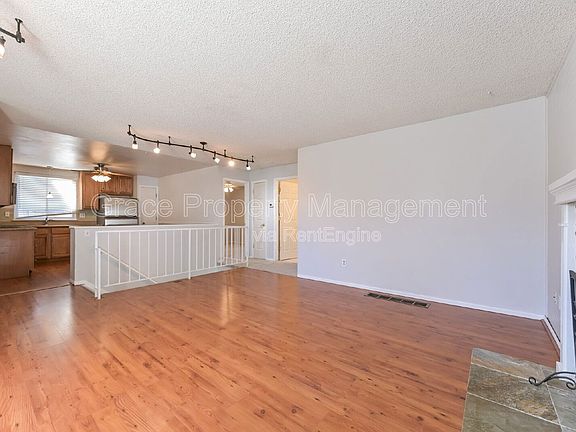 5th image of 19727 E Princeton Pl