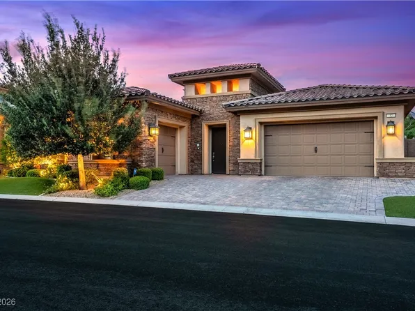 32 Olympia Chase Dr, Las Vegas, NV 89141