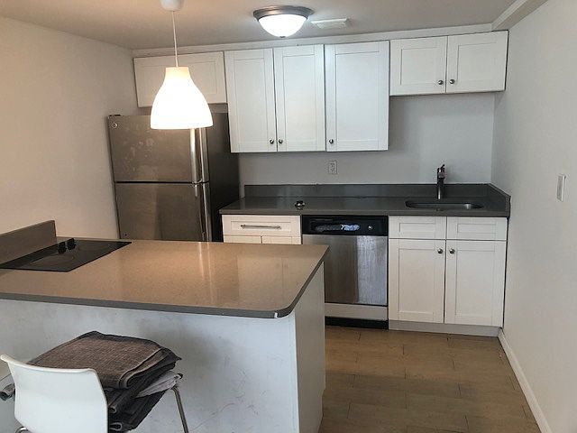 1st image of 7606 Grand Central Pkwy #1A