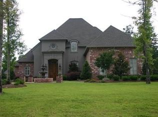 448 Pencarrow Cir, Madisonville, LA 70447