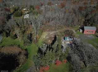 47 Spring Valley Rd, Hardwick, NJ 07825