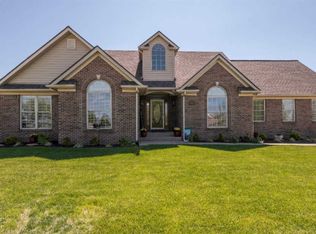 107 Maplewood Dr, Georgetown, KY 40324