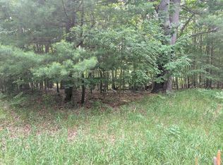 Tamarack St, Ludington, MI 49431