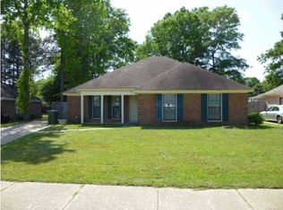 953 Countryside Ln, Montgomery, AL 36117