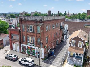 22 N State St, York, PA 17403
