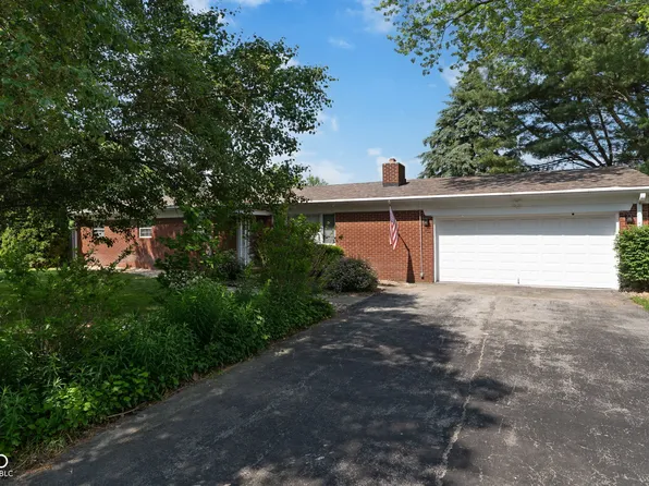 1323 Locust Pl, Thorntown, IN 46071