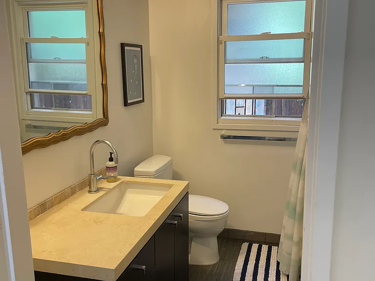 209 Moraga Way — Photo 15