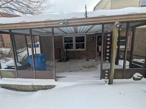 3rd image of 1237 Penhurst Dr