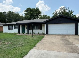 6104 Wheaton Dr, Fort Worth, TX 76133