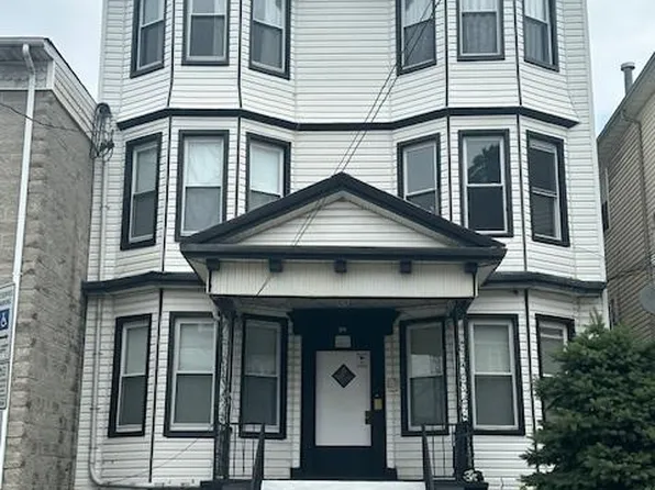 38 Clendenny Avenue image 18 of 18