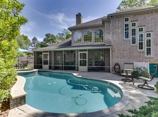 67 S Castlegreen Cir, Spring, TX 77381