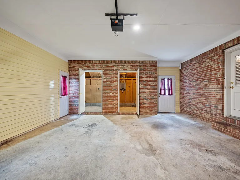 3076 Speicher Cir — Photo 27