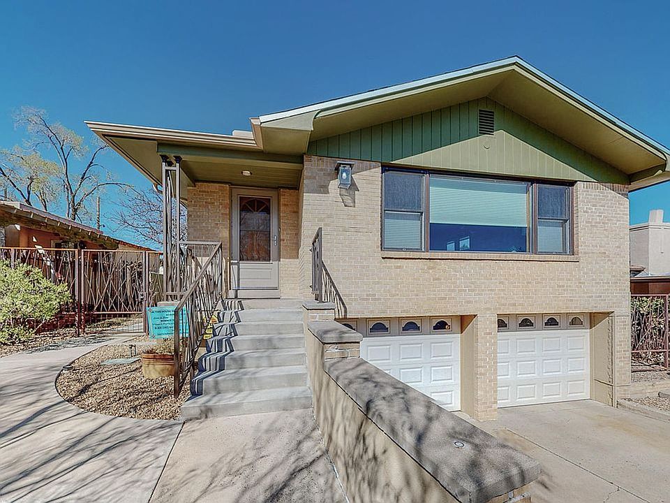 1st image of 209 Hermosa Dr SE