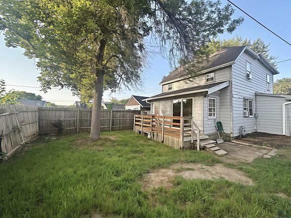 4th image of 1836 1/2 S Lemon St