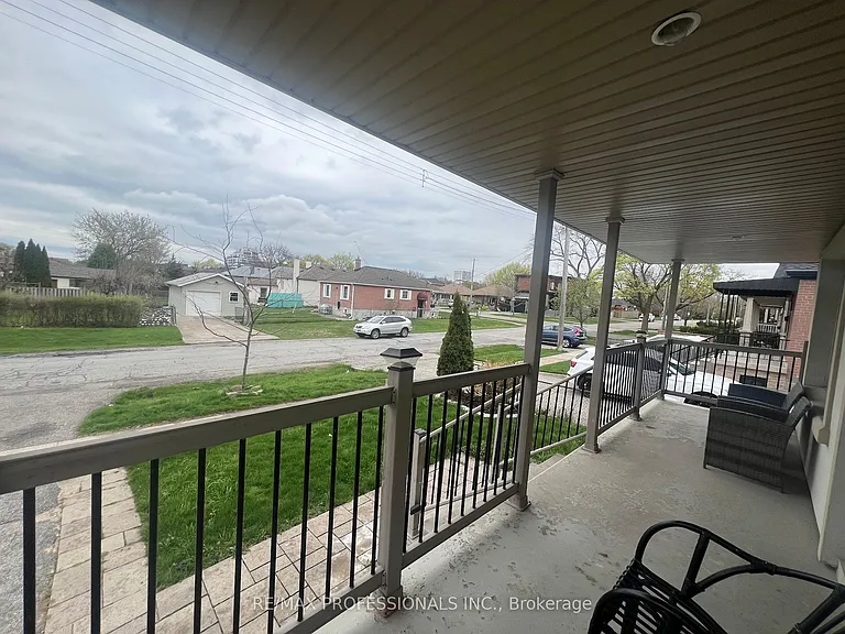78 Athol Ave — Photo 8