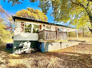 909 S Ash St, Harrison, AR 72601