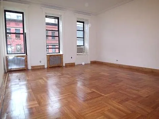 Rented by Guidance Realty Corp. | media 9