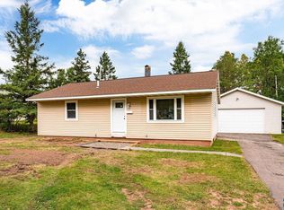 77 Hays Cir, Silver Bay, MN 55614