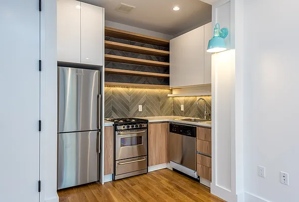 Rented by Nooklyn NYC LLC | media 38