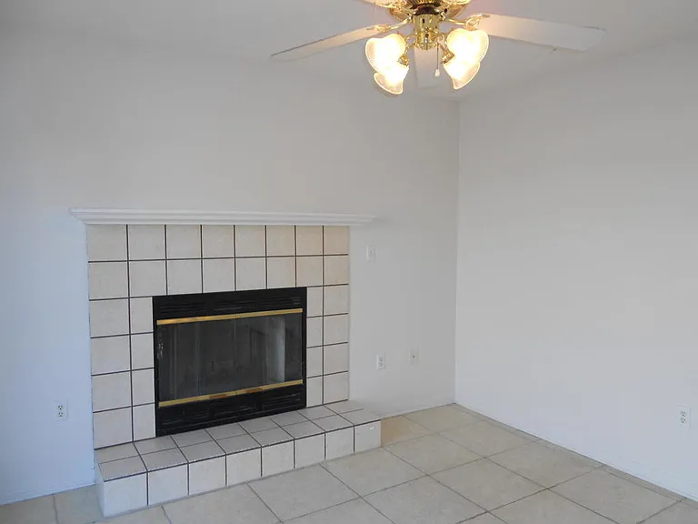 1130 Jeni Mae Ct — Photo 7